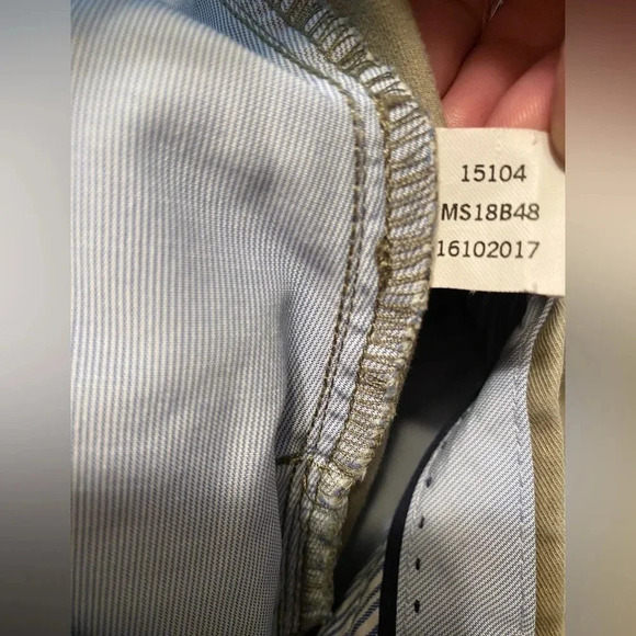 Peter Millar Khaki Flat Front Shorts Sz 42 - Picture 6 of 7